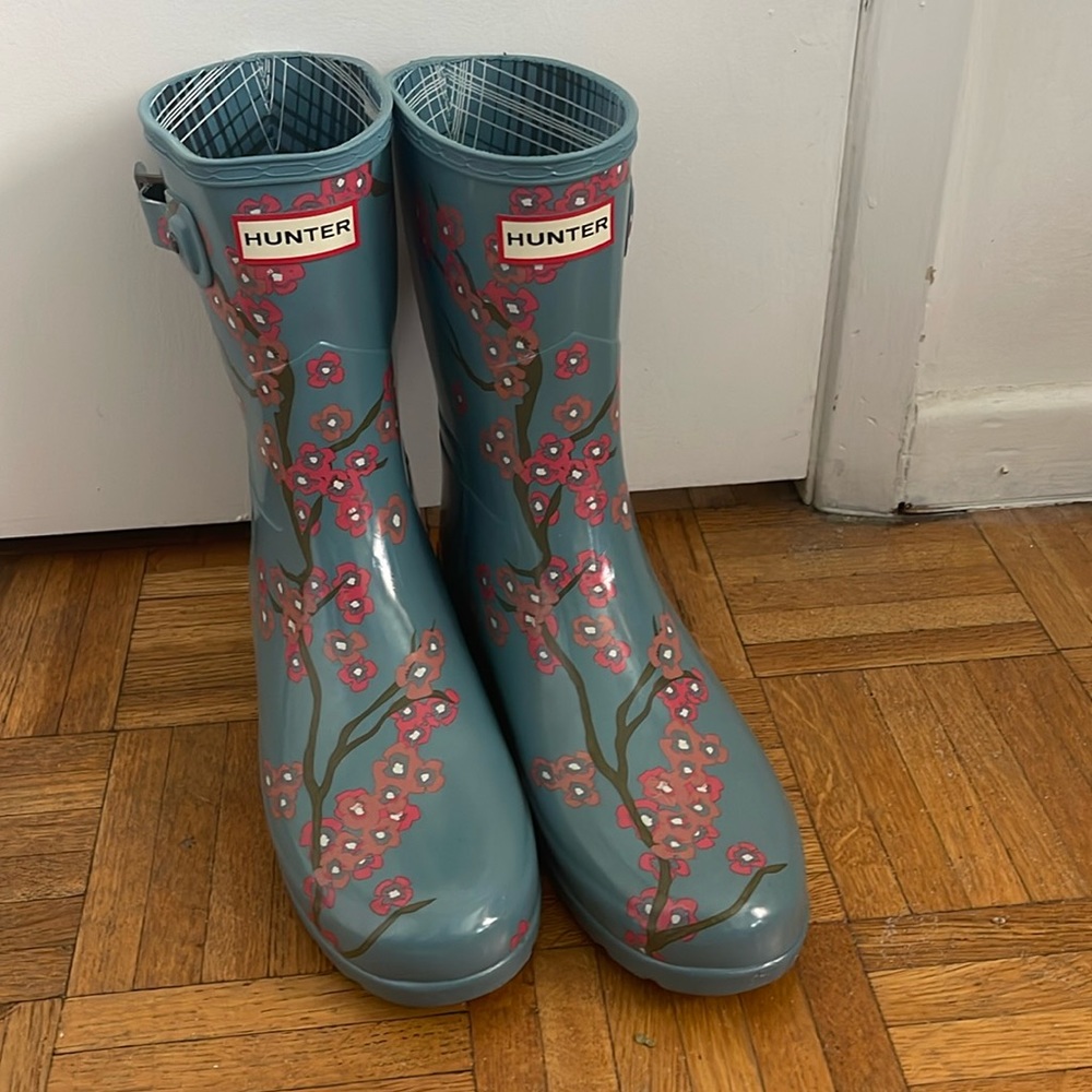 Hunter cherry blossom rain boots